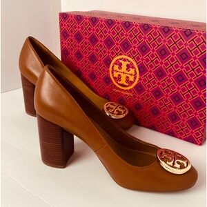 Tory Burch Chelsea Block Heel, Size 7 Womens